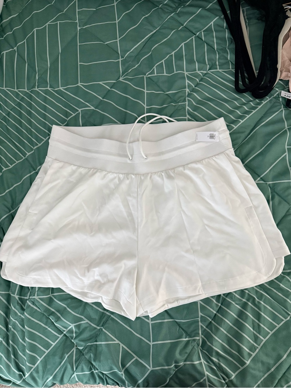Old Navy White Women's Athletic Drawstring Shorts